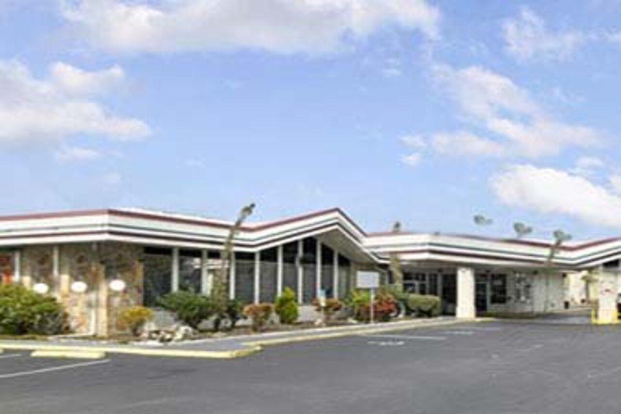 Quality Inn Saint Petersburg North-Tampa Bay St. Petersburg Exterior foto