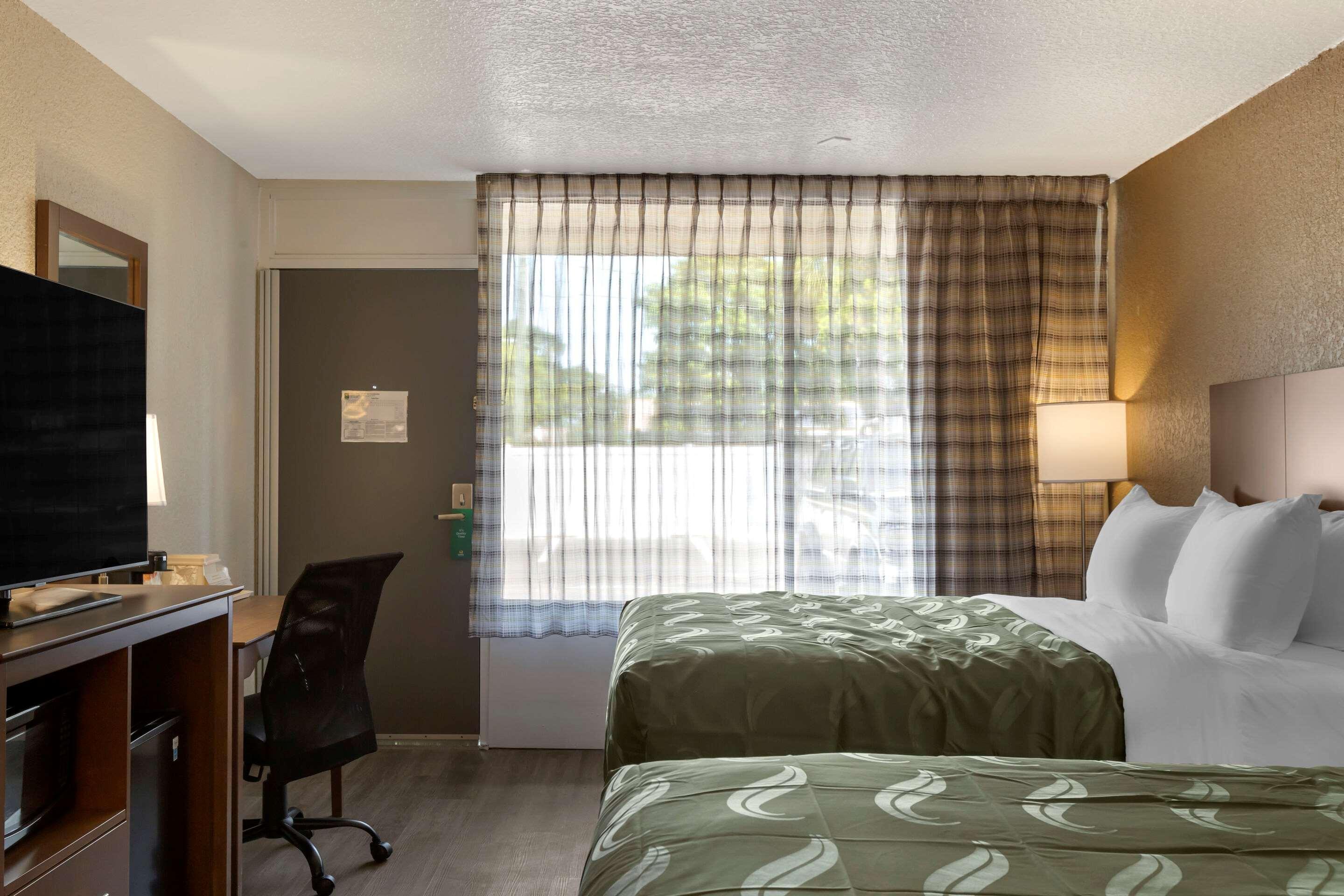 Quality Inn Saint Petersburg North-Tampa Bay St. Petersburg Exterior foto