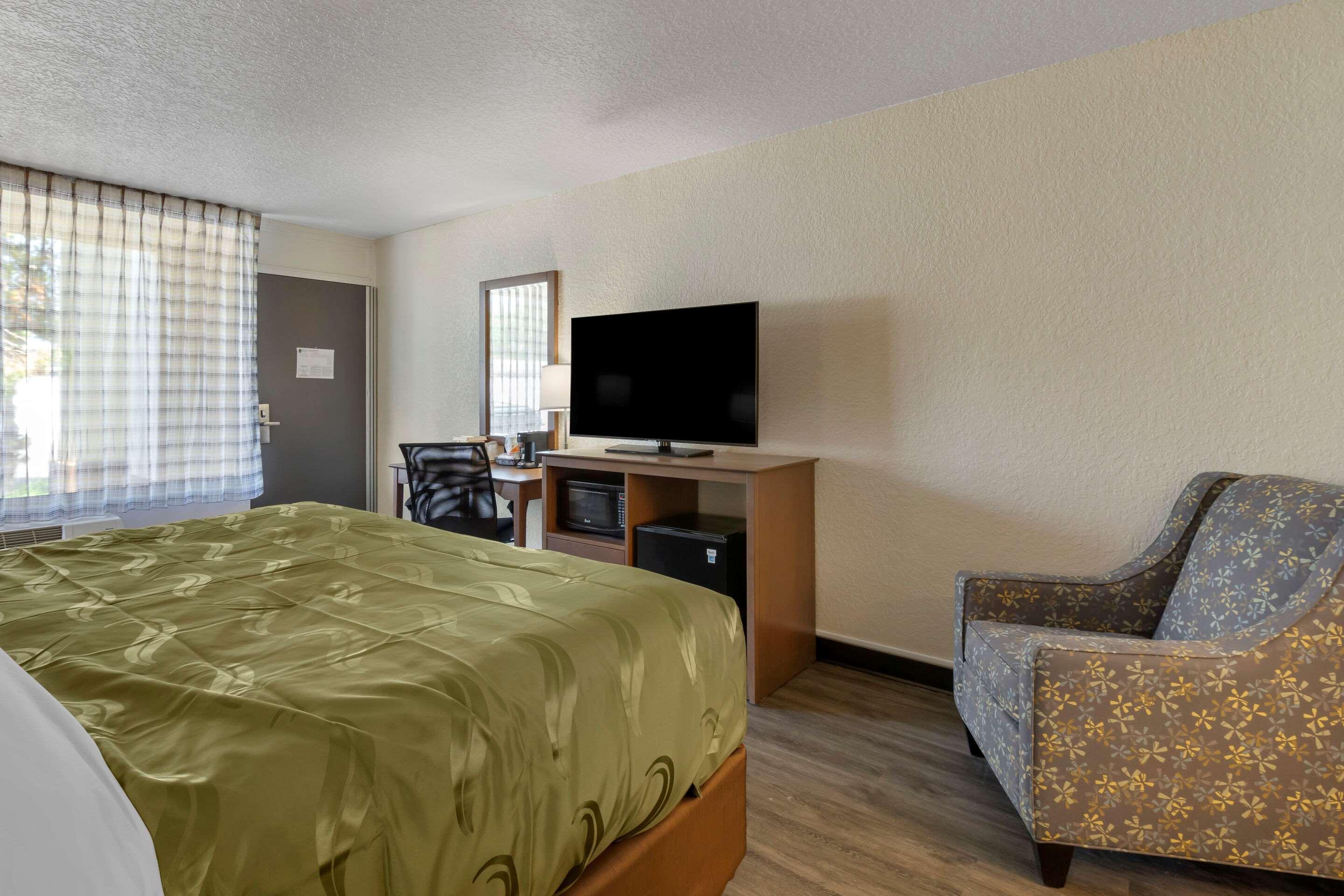 Quality Inn Saint Petersburg North-Tampa Bay St. Petersburg Exterior foto