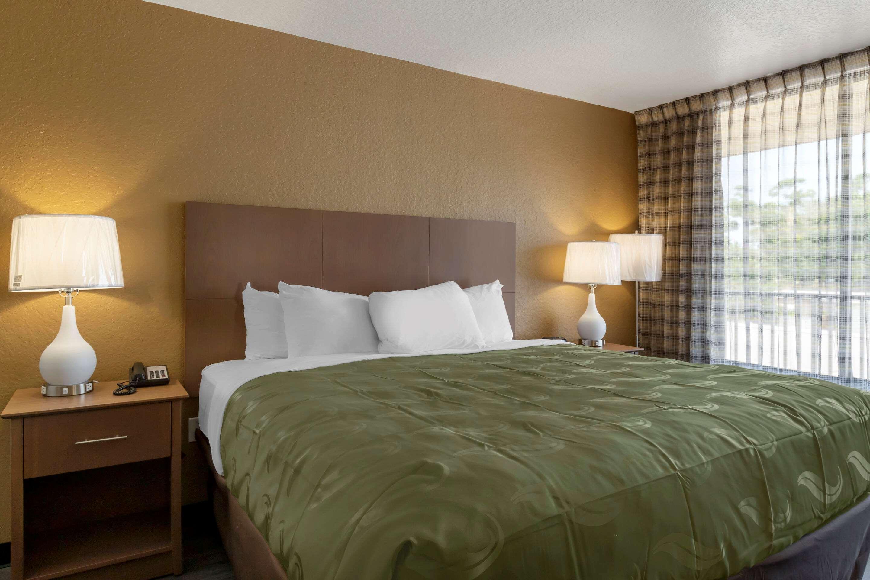 Quality Inn Saint Petersburg North-Tampa Bay St. Petersburg Exterior foto